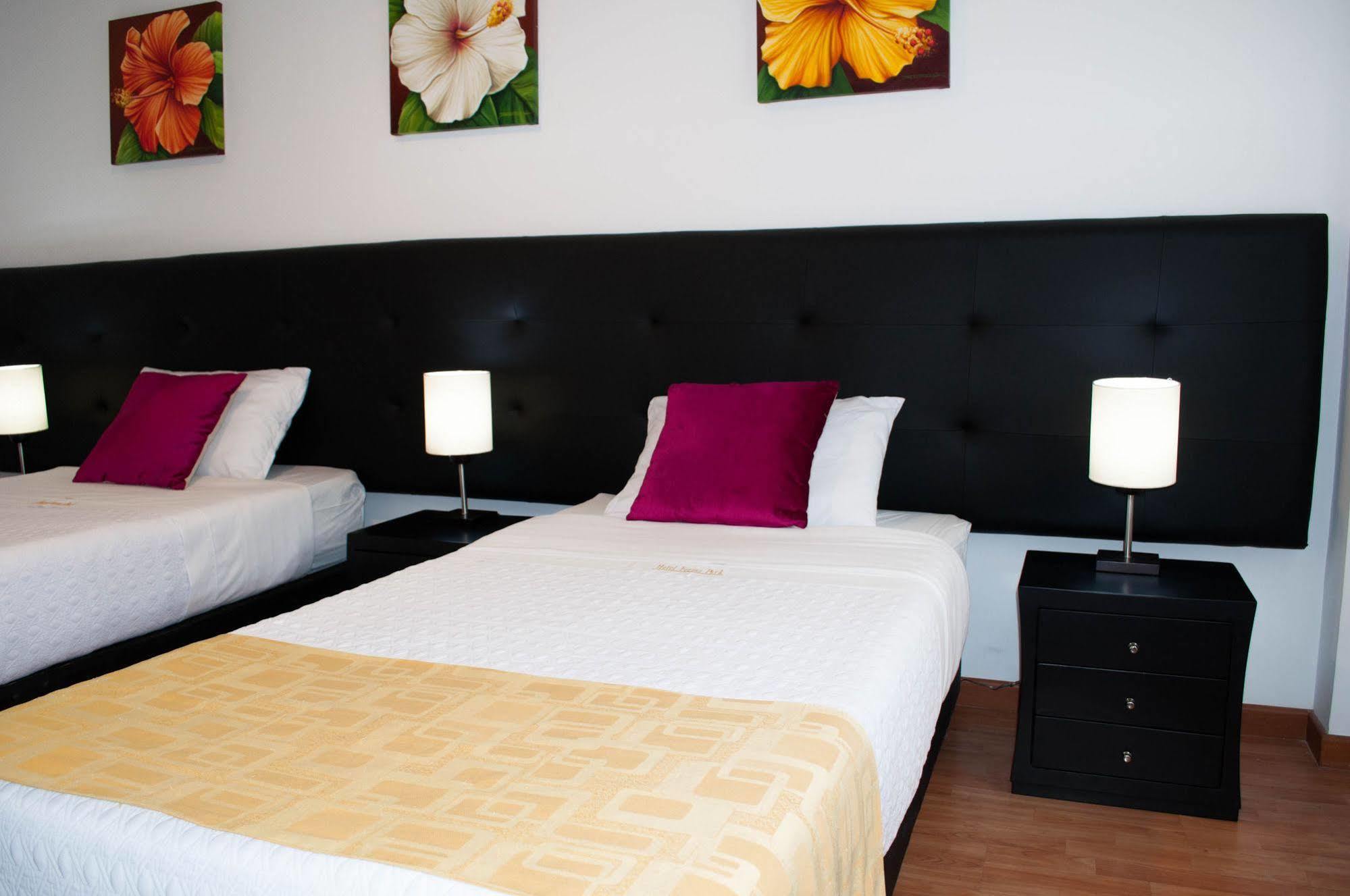 Hotel Ferias Park 波哥大 外观 照片